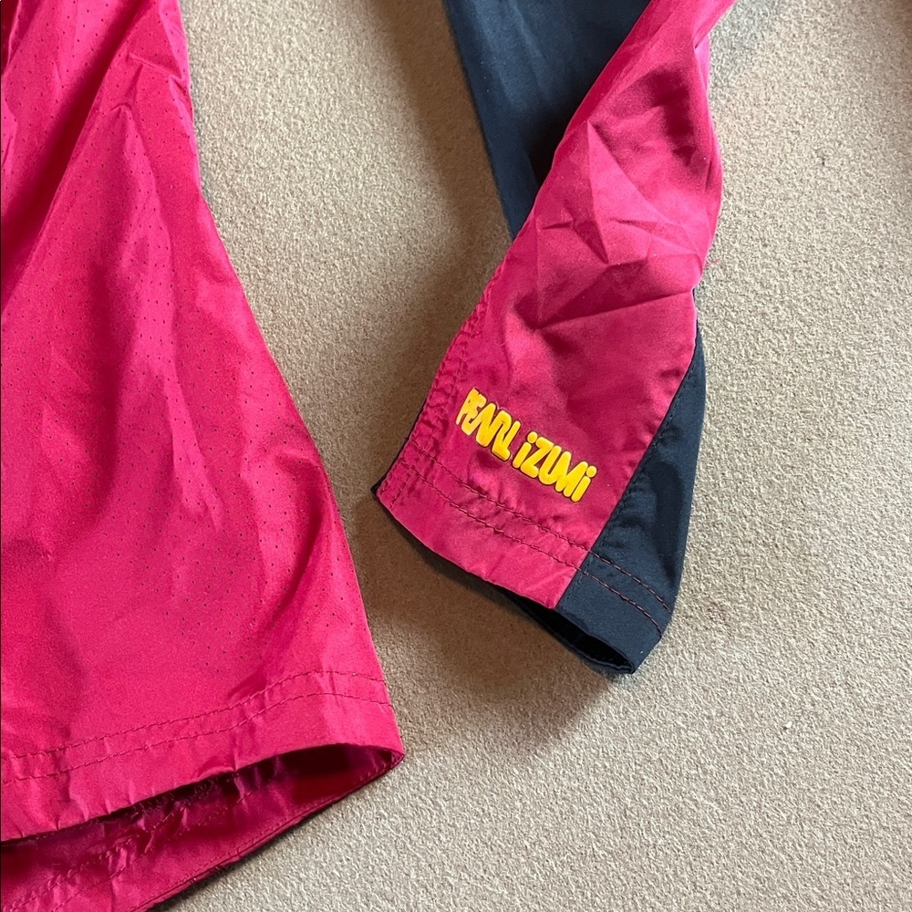 Pearl Izumi Vibrant Pink Raspberry / Black Athletic Cycling Jacket - Medium - Picture 4 of 10